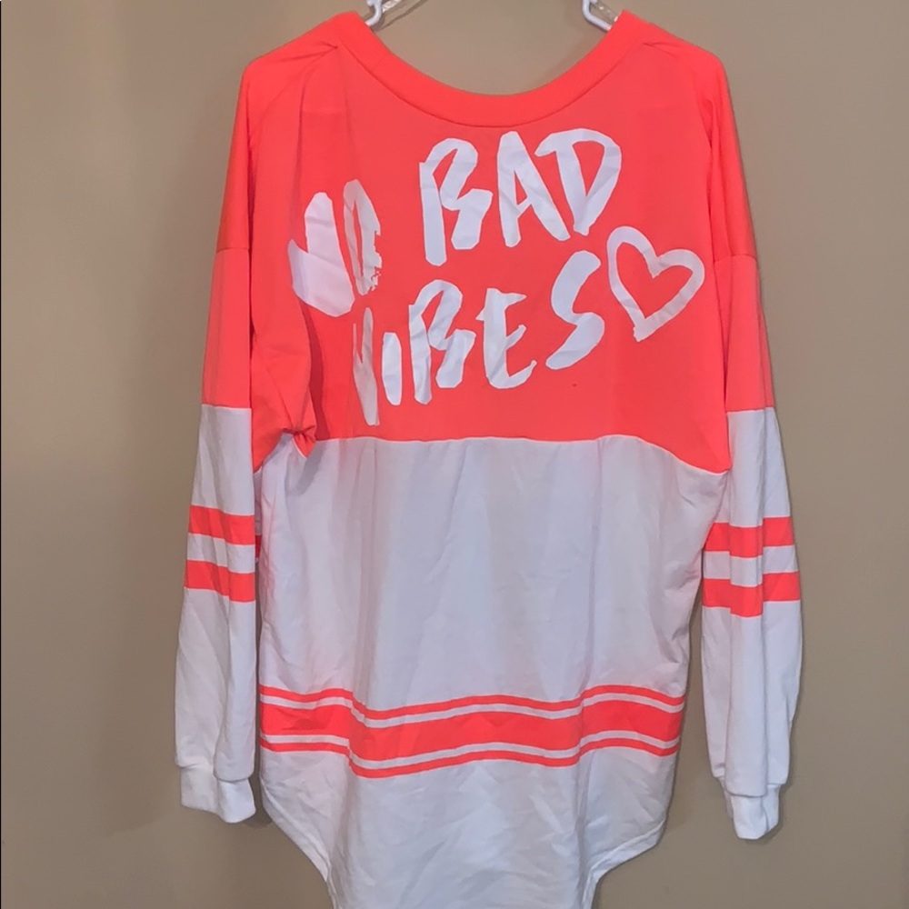 No bad vibes coral long sleeve